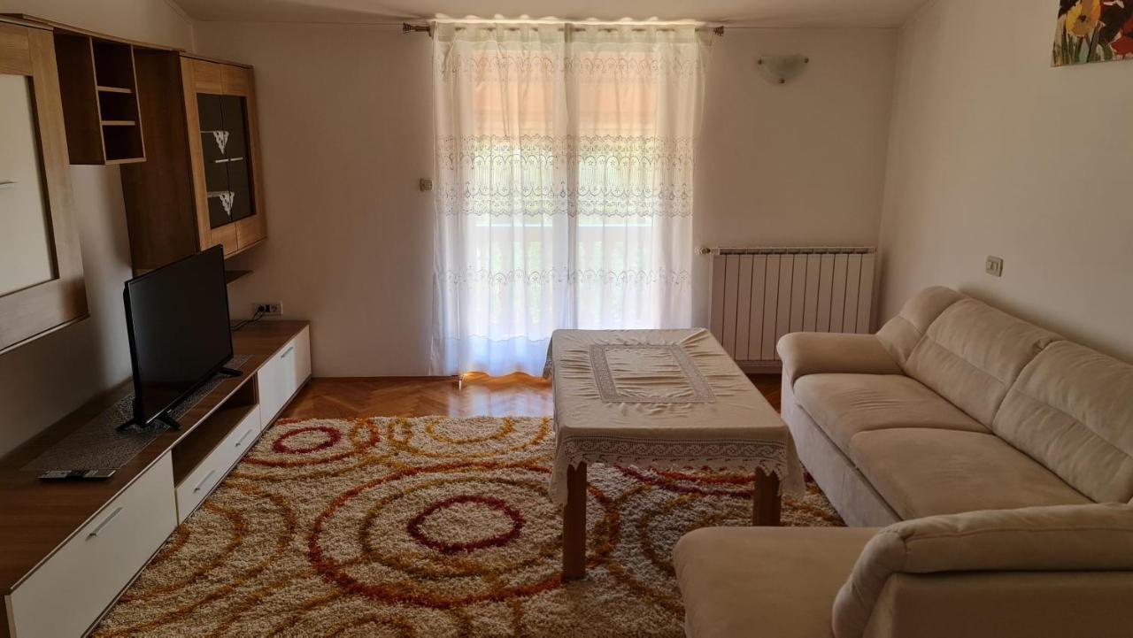 Apartamento Minhen Muntić Exterior foto